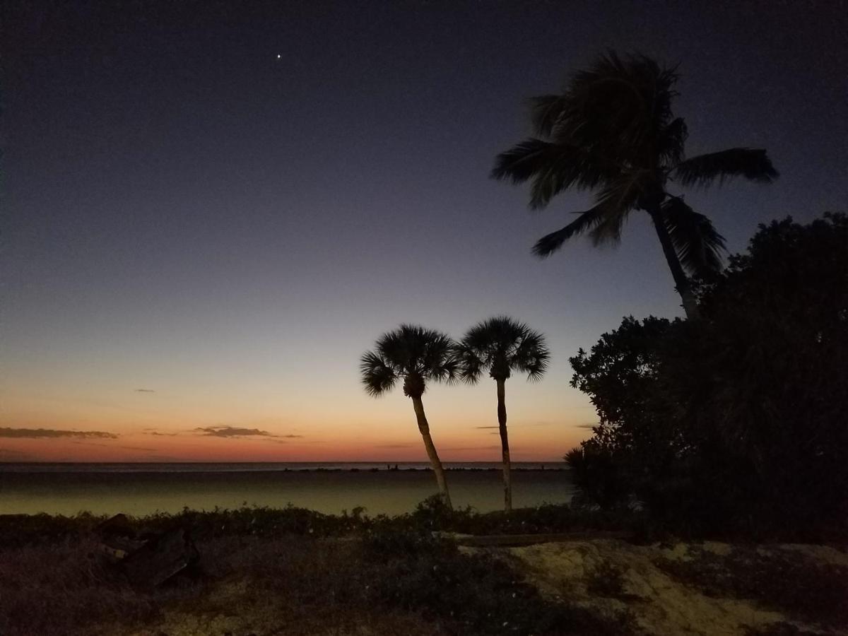 Carousel Beach Inn Fort Myers Beach Dış mekan fotoğraf