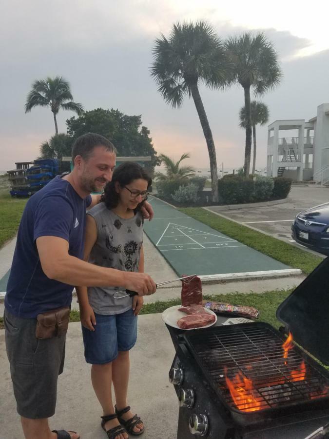 Carousel Beach Inn Fort Myers Beach Dış mekan fotoğraf