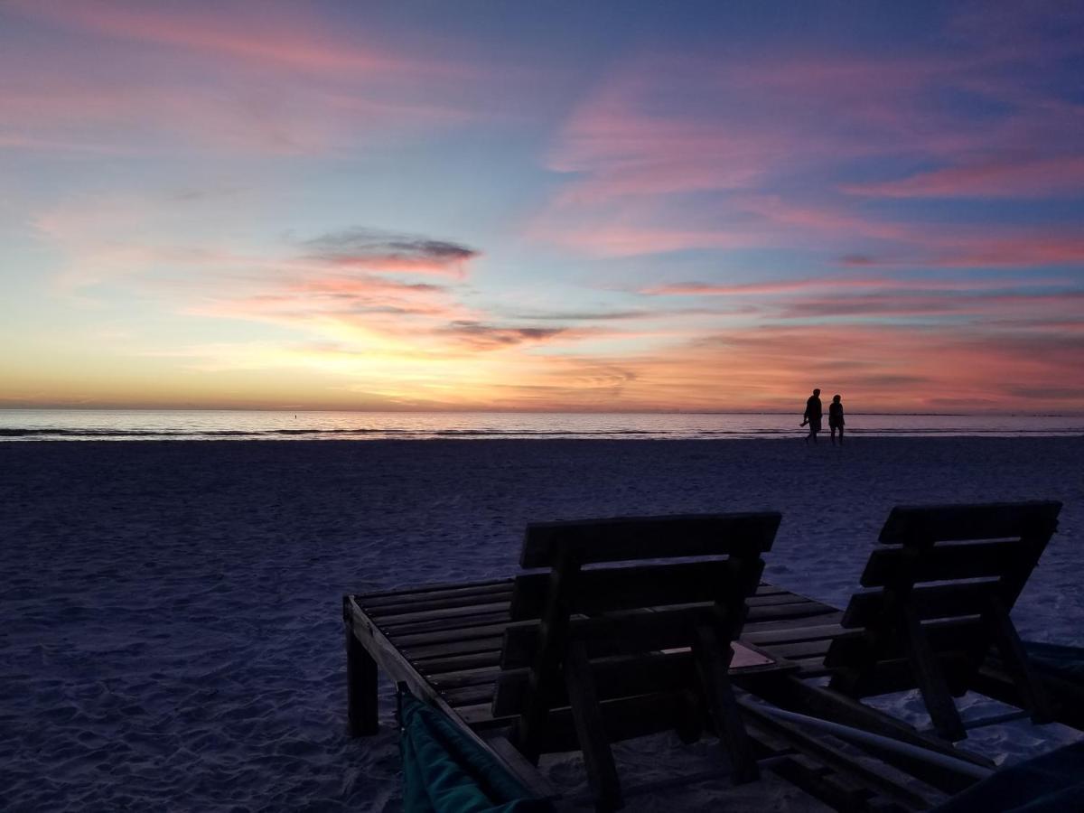 Carousel Beach Inn Fort Myers Beach Dış mekan fotoğraf